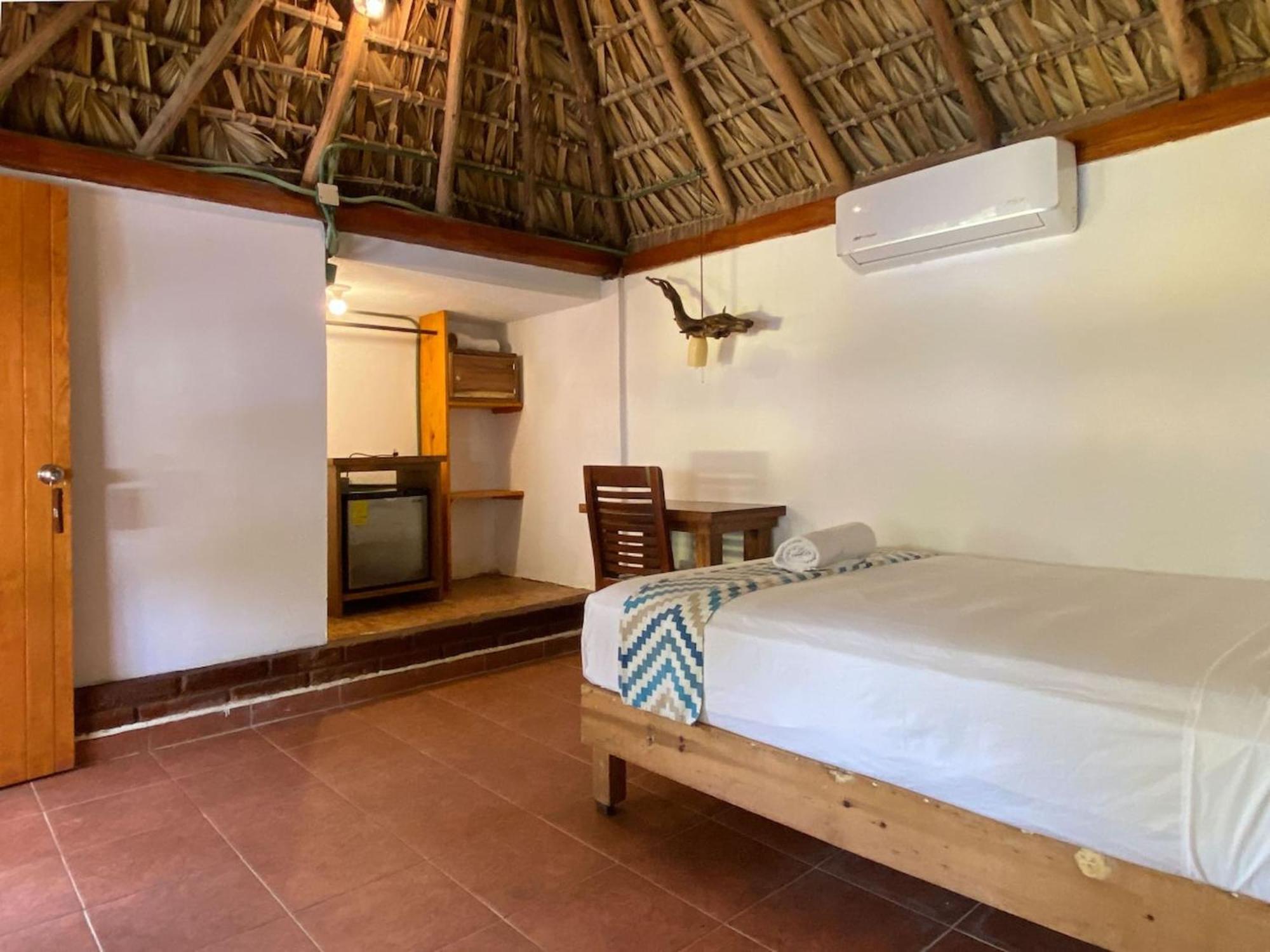 Brisas de Zicatela Frida Paradise Beach Hotel - Punta Zicatela מראה חיצוני תמונה