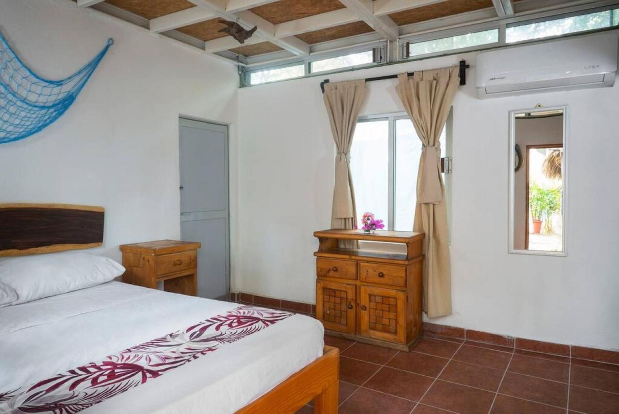 Brisas de Zicatela Frida Paradise Beach Hotel - Punta Zicatela מראה חיצוני תמונה