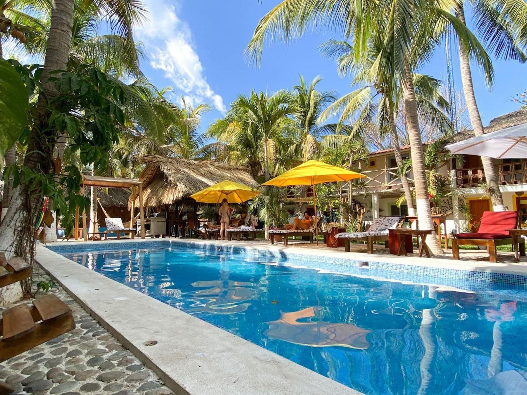 Brisas de Zicatela Frida Paradise Beach Hotel - Punta Zicatela מראה חיצוני תמונה