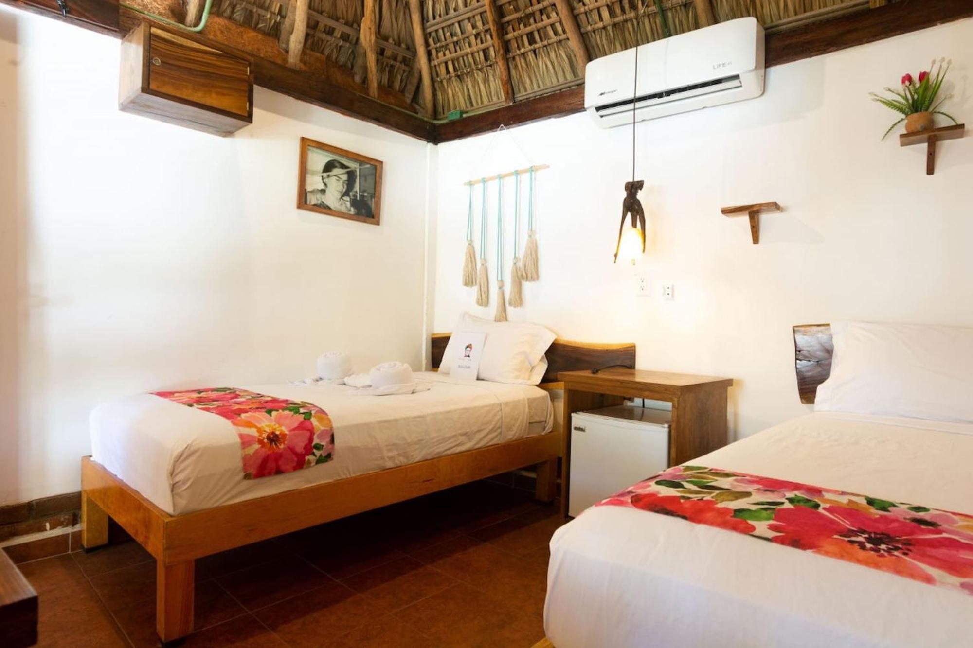 Brisas de Zicatela Frida Paradise Beach Hotel - Punta Zicatela מראה חיצוני תמונה